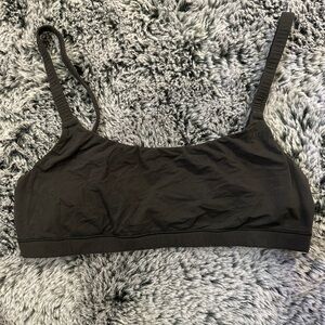 SKIMS Black Seamless Scoop Bralette